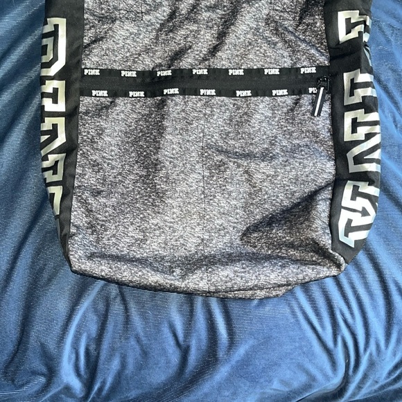 Pink Victoria Secret tote bag - Picture 2 of 14